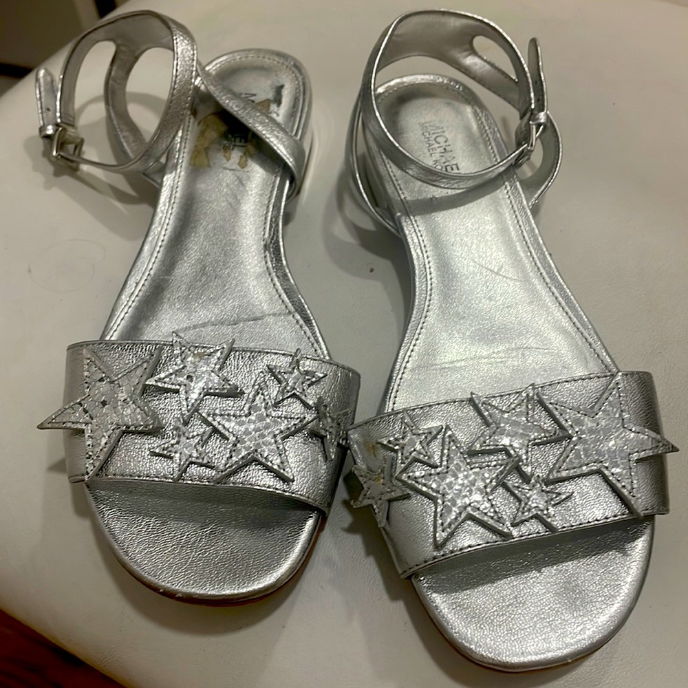 Michael Kors Size  37 Silver ankle wrap Sandal, Leather Great Condition